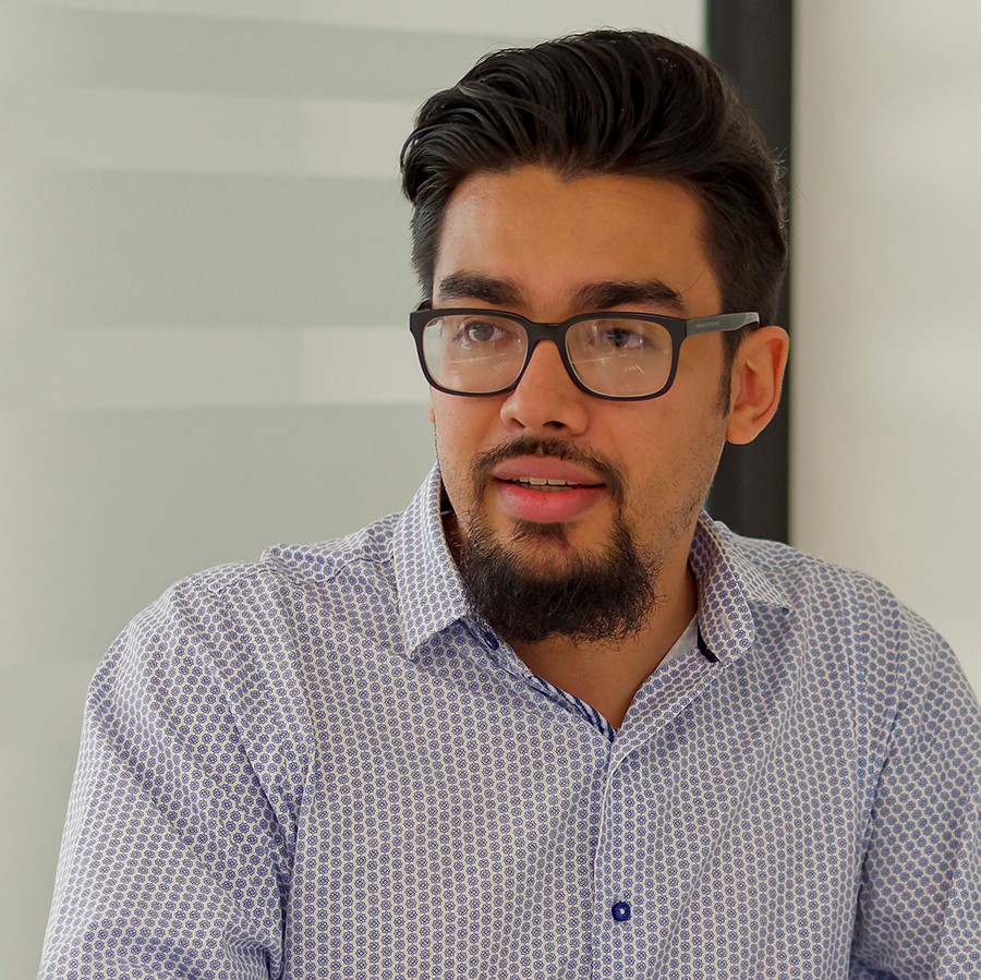 mkdf-team-image